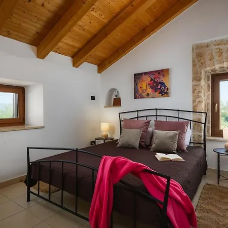 Villa In With Swimming Pool